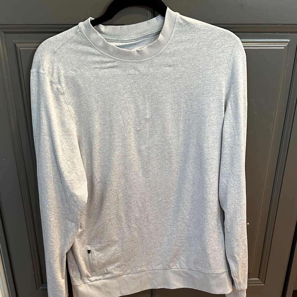 Vuori Light Gray Long Sleeve Tee Performance Crew